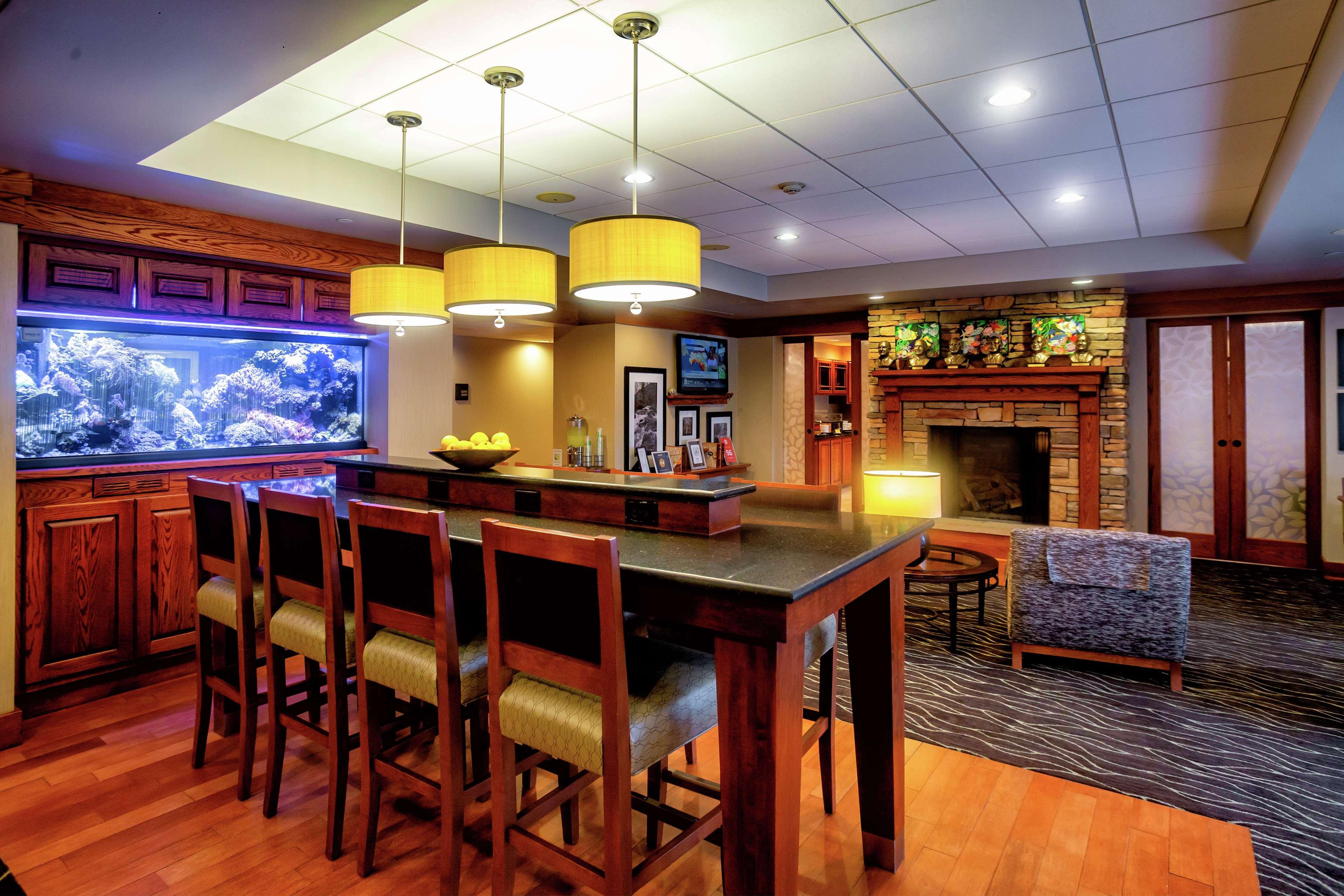 Hampton Inn Wheeling Luaran gambar