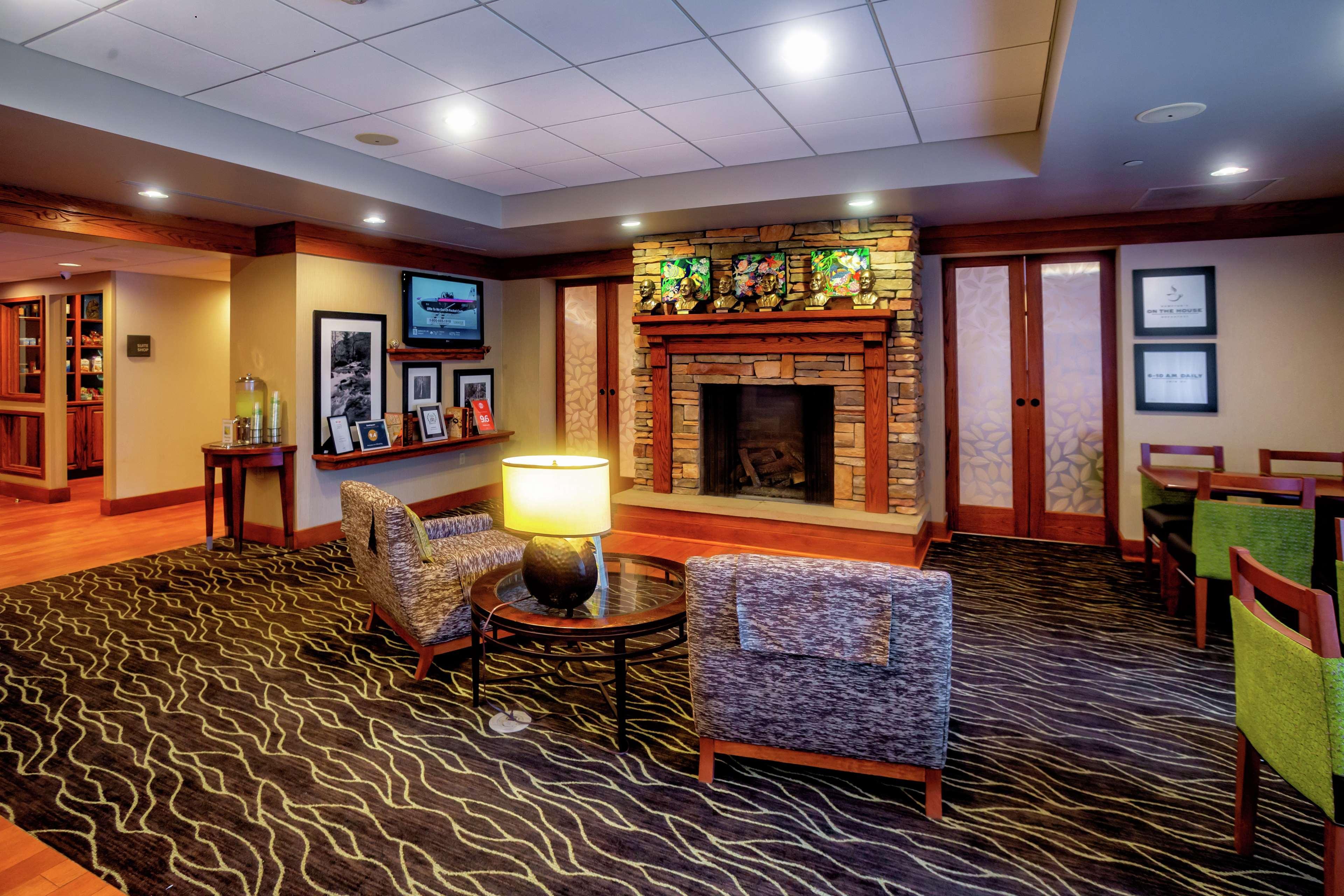 Hampton Inn Wheeling Luaran gambar