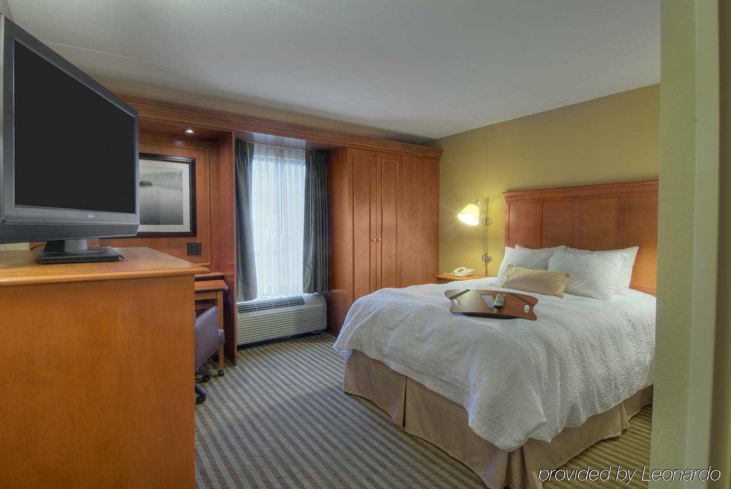 Hampton Inn Wheeling Bilik gambar